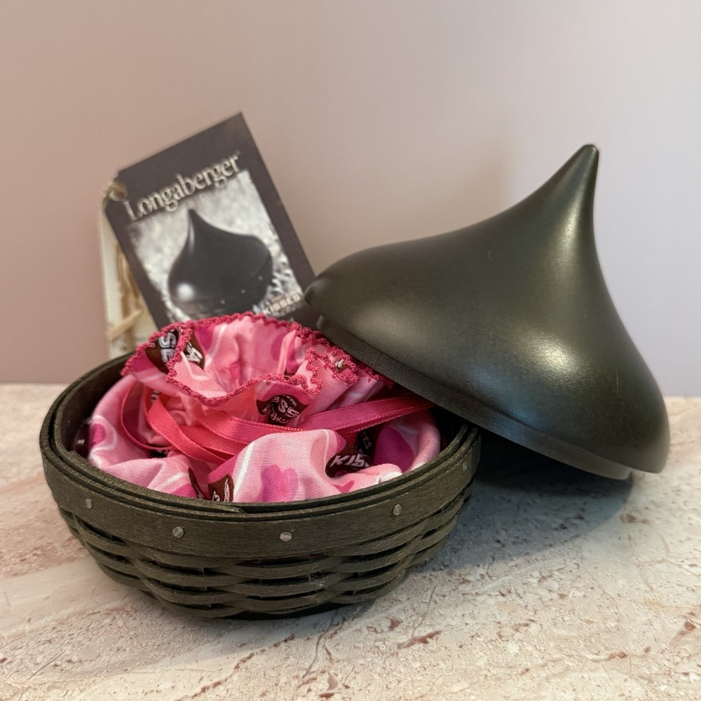 Longaberger 2009 Hersheys Kisses Sweetheart Basket Woodcrafts Lid Tie-On & Liner